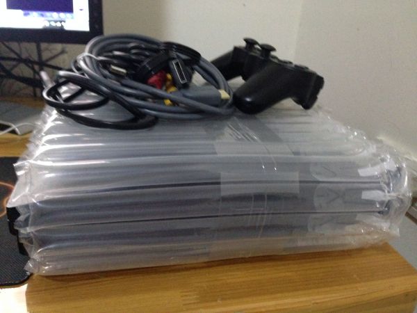 PS3 2012B 硬破4.55系统 640G内置硬盘